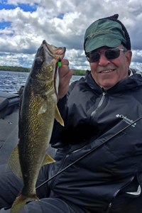 image of Pete Raquet with nice Walleye