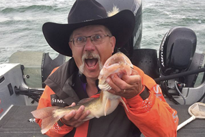 image of Steve Picht with leech lake walleye