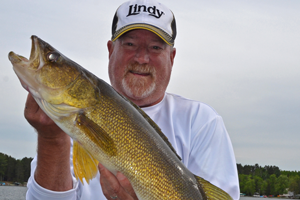 image of larry lashley with big walleye