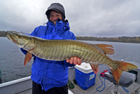 Jeff Anderes shows Musky caught on Deer Lake