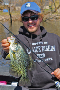 image of Mike Raetz holding nice Crappie