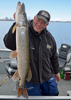 image of jeff sundin with big pike