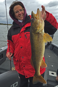 image of karen hommedahl with big Walleye