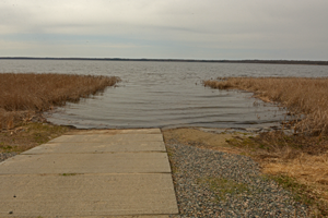 image of dry conditions at boat landing