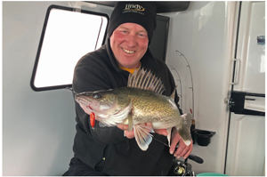 image links to jeff sundin ice fishing report