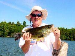Largemouth Bass, Larry Lashley 7-11-06