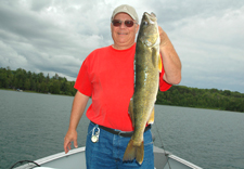 Bob Halvor Grand Rapids Walleye