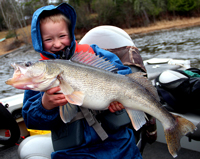 Rainy River Walleye Fishing