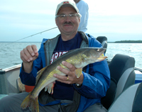 Tim Fischbach Winnie Walleye