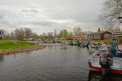 image of boats at ramp