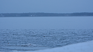 image of ice on Splithand lake grand rapids