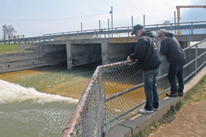 image of red lake river dam