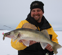 image links to article about Walleye fishing on Lake MilleLacs